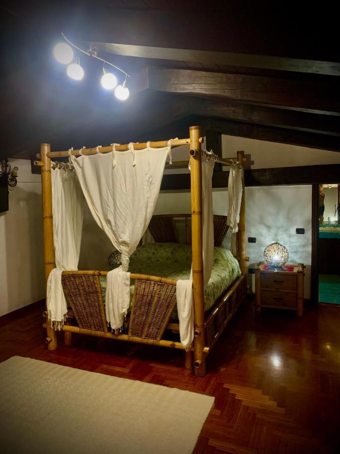 Villa Sarda Асемини Екстериор снимка